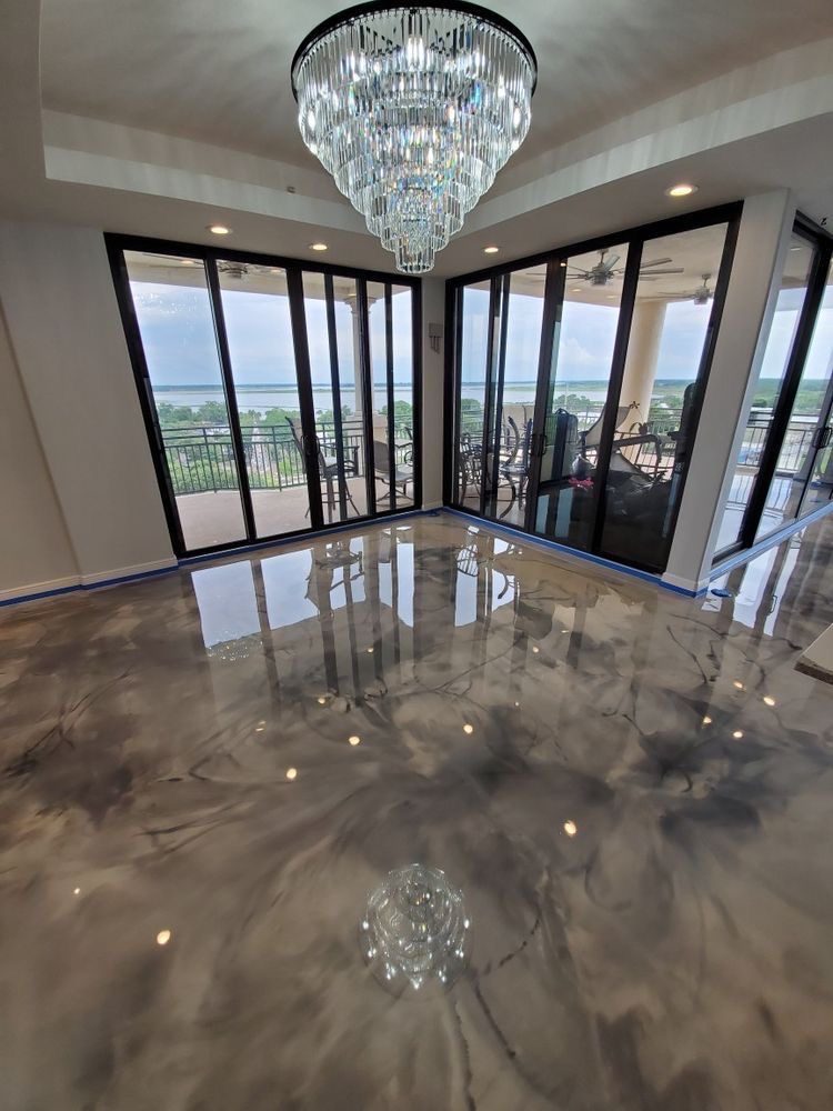 Great room, Bronze smoke metallic